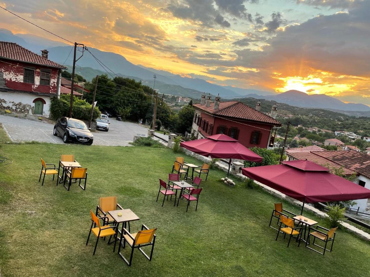 فندق كالامباكافي  Archontiko Mesohori Meteora المظهر الخارجي الصورة